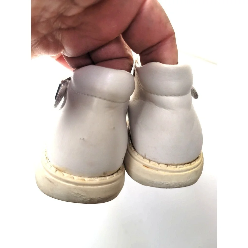 Vintage Dogi Toddler White Leather Buckled Mary Jane Shoes Bow Detail Size 17 US